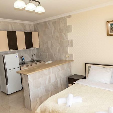 Orbi Apartment Ruslan Batumi Exterior foto